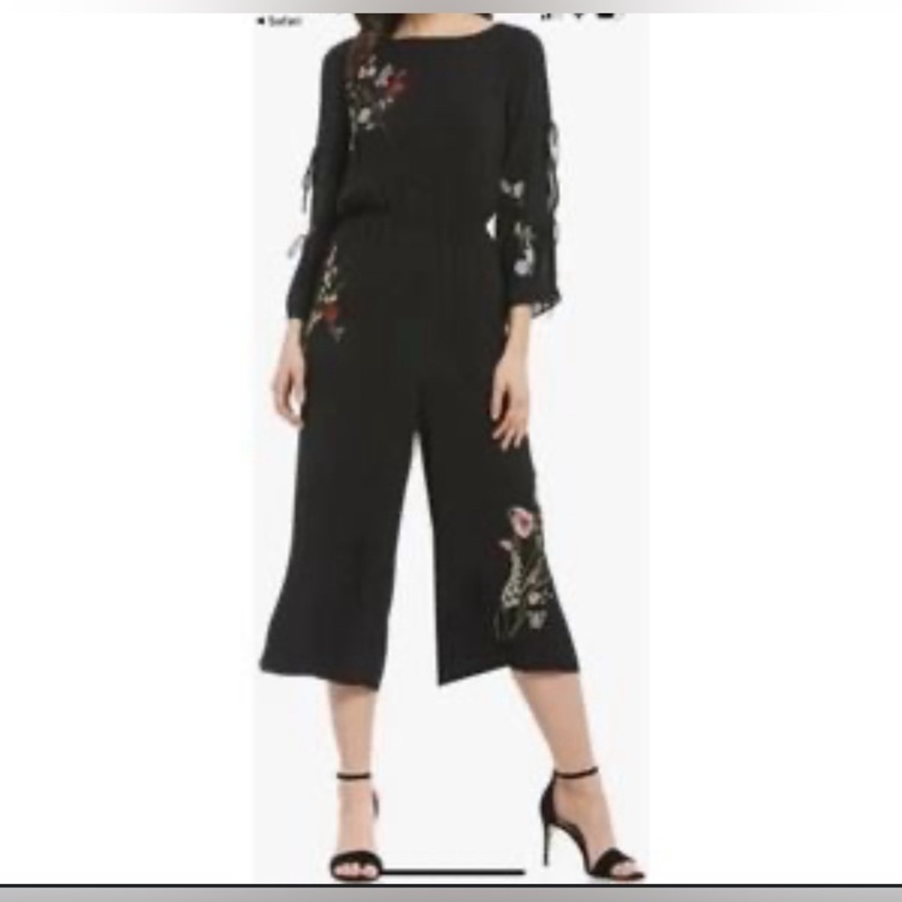 Gibson Latimer Black Embroidered Cold Shoulder Wide Leg Cropped Lined Jumpsuit
